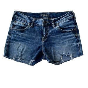 SILVER JEANS CO. KENNI WOMENS CUT OFF DISTRESSED JEANS SIZE 26